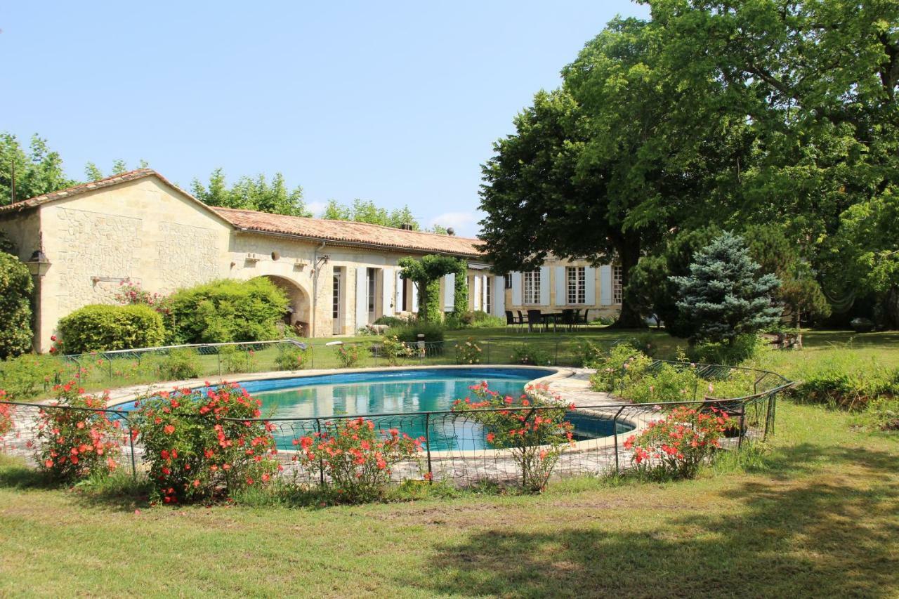 Chateau Rosemont - Grande Maison Familiale Campagne Dans Le Medoc Avec Piscine Et Tennis A 15 Mn Bordeaux Labarde Kültér fotó